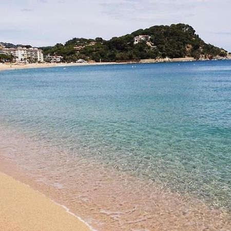 Somriu Apartament Fenals Platja โยเรตเดมาร์ ภายนอก รูปภาพ